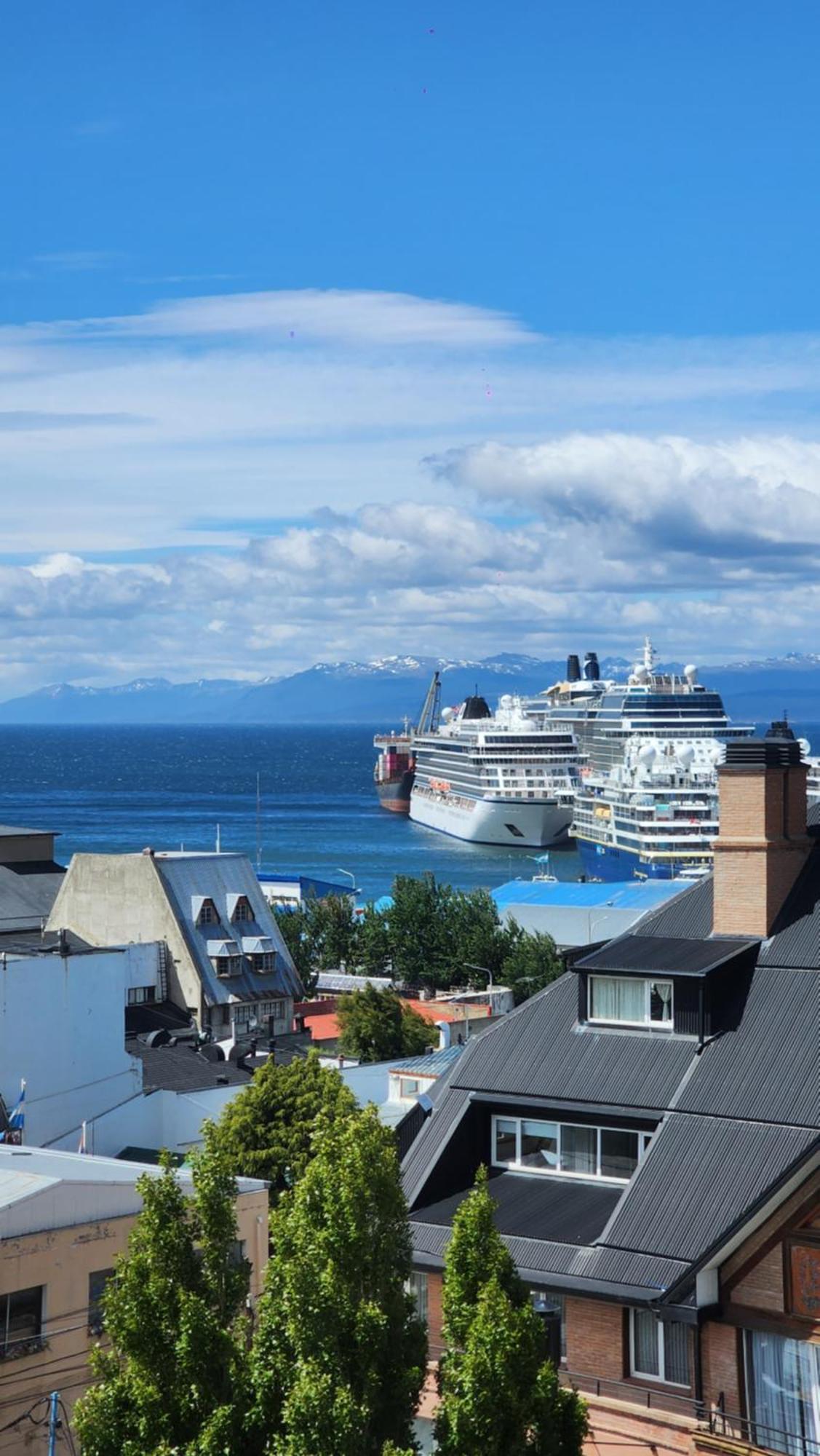 Yaghan Hostel Ushuaia Exteriér fotografie